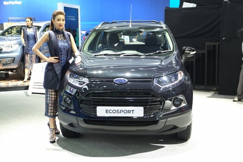 Ngắm Ford EcoSport bản Black Edition về tới đại lý - ảnh 1