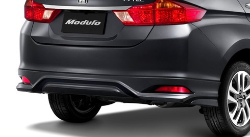 Honda City Modulo 2016 ra mắt đầy lịch lãm bên mẫu nam điển trai - ảnh 3