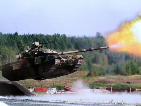 Việt Nam sẽ mua của Nga hàng trăm xe tăng T-90? - ảnh 2