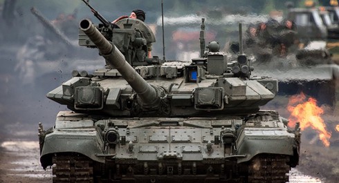 Việt Nam sẽ mua của Nga hàng trăm xe tăng T-90? - ảnh 1