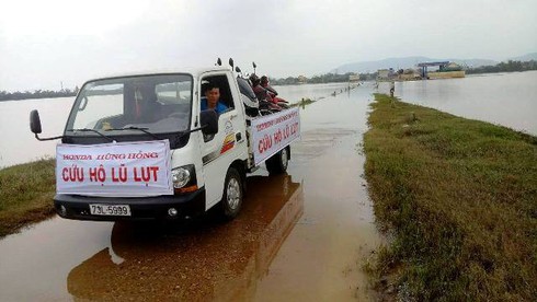 Honda VN tiếp tục hỗ trợ 588,5 triệu đồng giúp đồng bào bị ảnh hưởng lũ lụt - ảnh 3