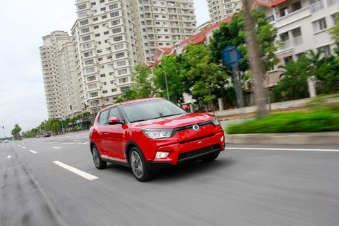 SsangYong AutoK giảm giá đồng loạt cho các phiên bản xe Tivoli 2016 - ảnh 3