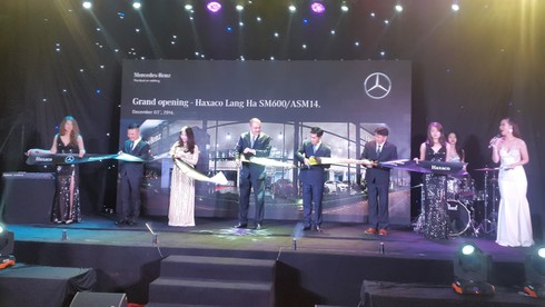 Mercedes-Benz Việt Nam đầu tư 4 triệu USD nâng tầm Haxaco Láng Hạ - ảnh 7