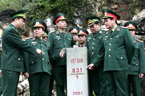 Thượng tướng Nguyễn Thành Cung kiểm tra tuyến biên giới tỉnh Cao Bằng - ảnh 1