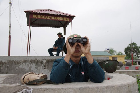 Hình ảnh pháo thủ cao xạ đất Cảng sẵn sàng chiến đấu - ảnh 4