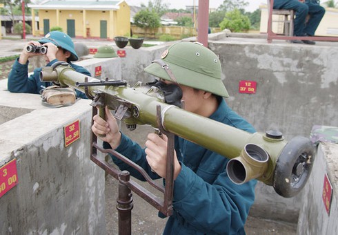 Hình ảnh pháo thủ cao xạ đất Cảng sẵn sàng chiến đấu - ảnh 5