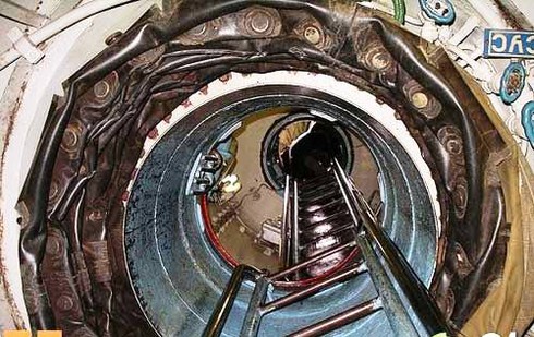 Hải đội tàu ngầm 182 Việt Nam khổ luyện dưới biển thế nào - ảnh 1