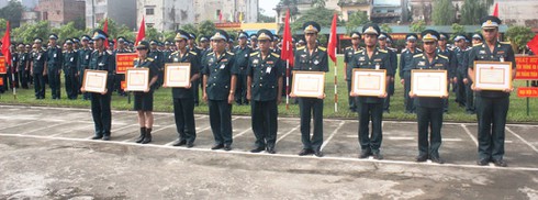 Quân chủng PK-KQ phát động thi đua, sẵn sàng chiến đấu - ảnh 3