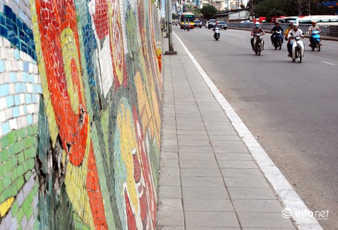 Con đường đạt kỷ lục Guiness ở Hà Nội … “kêu cứu” - ảnh 1