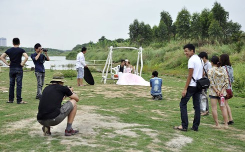Hà Nội sẽ phát triển du lịch khu bãi giữa sông Hồng - ảnh 1