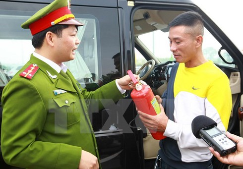 “Quy định ô tô bắt buộc có bình cứu hỏa đang mang lại hiệu quả tốt” - ảnh 1