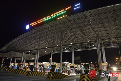 Hàng loạt trạm thu phí tăng