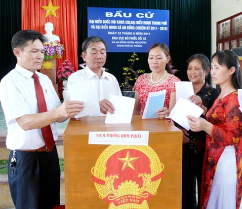 Danh sách 13 ứng cử viên Đại biểu Quốc hội tại Bến Tre - ảnh 1