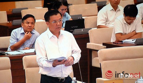 Nhiều loại thủ tục hành chính đã bớt… “hành dân” - ảnh 1