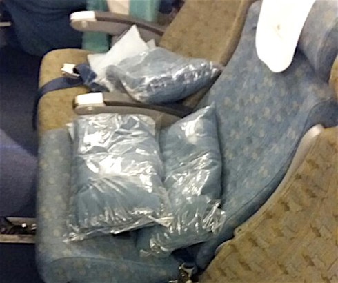 Cục Hàng không: Vụ mang vàng lên máy bay uy hiếp trực tiếp an ninh hàng không - ảnh 1