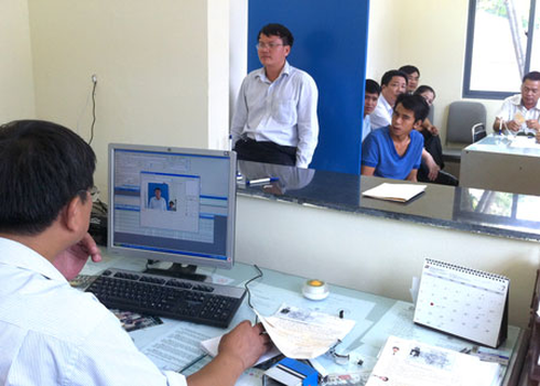 Trước 31/12/2016 phải đổi xong Giấy phép lái xe hạng A4 - ảnh 1