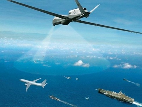 Diều hâu trên biển - máy bay không người lái MQ – 4C Triton BAMS - ảnh 1