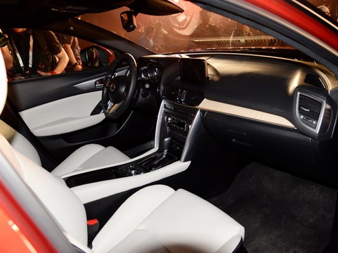 Xem trước Mazda CX-4 vừa ra mắt, đợi bản mới về Việt Nam - ảnh 10