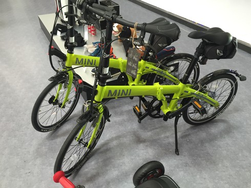 MINI ra mắt mẫu Convertible, tặng quà hiếm xe đạp MINI gấp - ảnh 3