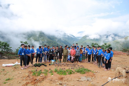 Sinh viên Học viện Nông nghiệp lên bản tư vấn đồng bào vùng cao sản xuất - ảnh 1