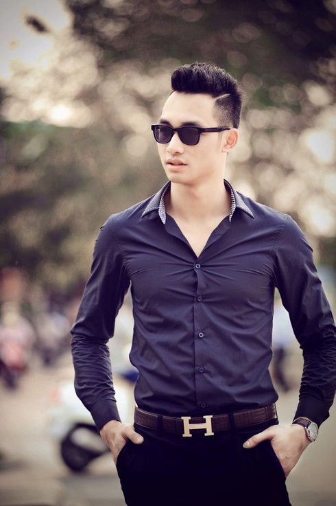 Người mẫu Nam Cao lộ ảnh thời