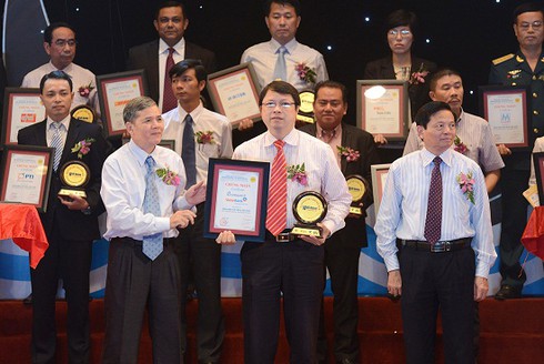 VietinBank nhận cú đúp giải thưởng Nhãn hiệu nổi tiếng năm 2014 - ảnh 1