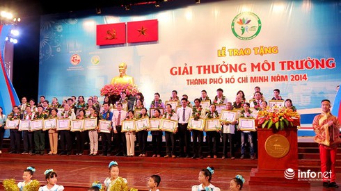 Cả 3 nhà máy của Vinamilk đều được nhận Giải thưởng môi trường 2014 - ảnh 2