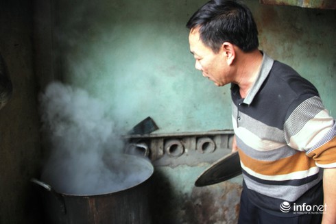 Nghệ An: Đặc sản bánh chưng Vĩnh Hòa hối hả vào vụ Tết - ảnh 9