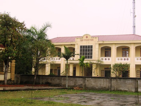 Bệnh nhân tử vong khi được Trưởng trạm y tế truyền 3 chai dịch - ảnh 1