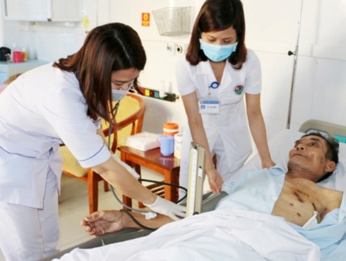 Phẫu thuật cứu bệnh nhân sập lồng ngực do tai nạn giao thông - ảnh 1