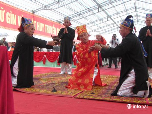 Uy nghiêm Lễ giỗ thứ 640 Chế thắng Phu nhân Nguyễn Thị Bích Châu - ảnh 7