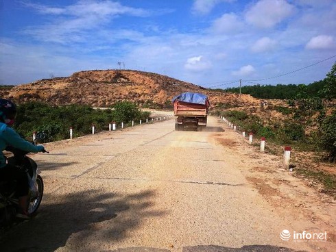 Huế: Doanh nghiệp ngang nhiên “đào trộm” đất đi bán giữa ban ngày - ảnh 7