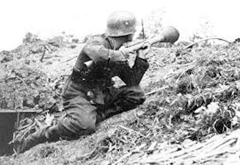 RPG: 50 năm vẫn là súng chống tăng lợi hại bậc nhất - ảnh 2