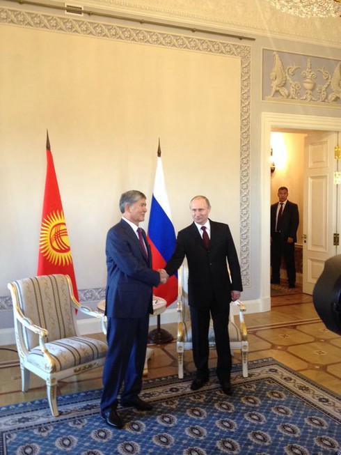 Tổng thống Putin tái xuất sau hơn 10 ngày