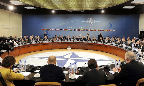 Ukraine quyết tâm gia nhập NATO - ảnh 1