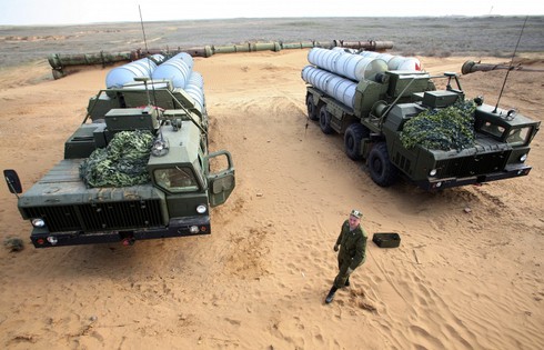 Tổng thống Putin: Bán S-300 cho Iran không làm hại Israel - ảnh 1