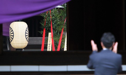 Thủ tướng Shinzo Abe: Nhật Bản xin lỗi thế là đủ rồi! - ảnh 1