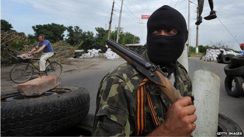 Thú vị hình ảnh ruy băng Thánh George trong Ngày Chiến thắng ở Nga - ảnh 6