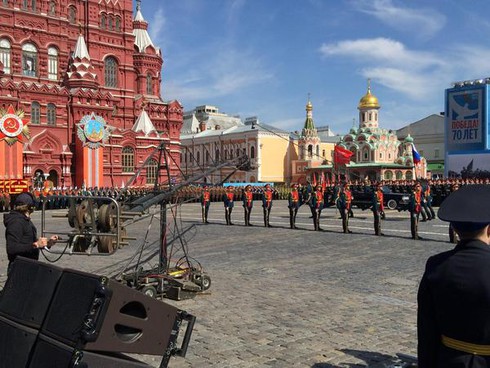 Những hình ảnh thú vị bên lề lễ duyệt binh Ngày Chiến thắng Phát xít - ảnh 6