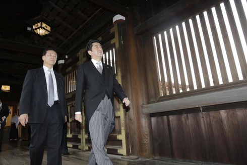 Thủ tướng Nhật Bản sẽ không xin lỗi Trung, Hàn về tội ác Thế chiến II - ảnh 1