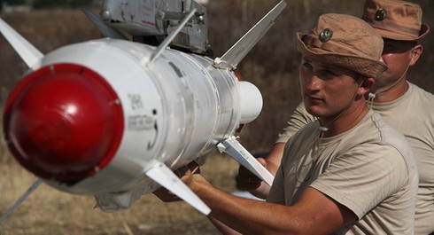 Mỹ thất bại trong việc lôi kéo NATO công kích truyền thông Nga? - ảnh 1