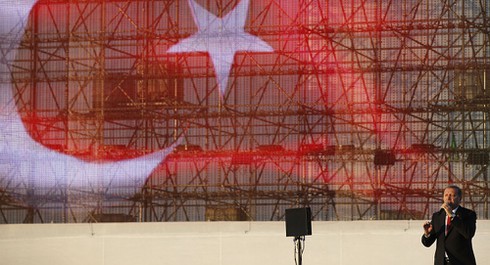 Thổ Nhĩ Kỳ mất uy tín trầm trọng sau vụ bắn rơi Su-24 - ảnh 1