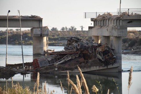 Quân đội Iraq sắp giành được căn cứ trọng yếu của IS - ảnh 1