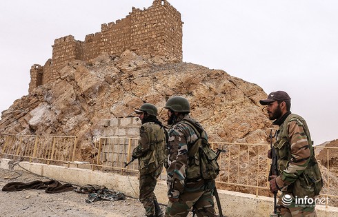 Tin thế giới 19h30: Bà Hillary Clinton đại thắng, IS ngày càng hoang mang - ảnh 3