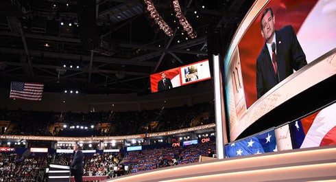Ted Cruz bị la ó sau khi tuyên bố không ủng hộ Donald Trump - ảnh 1
