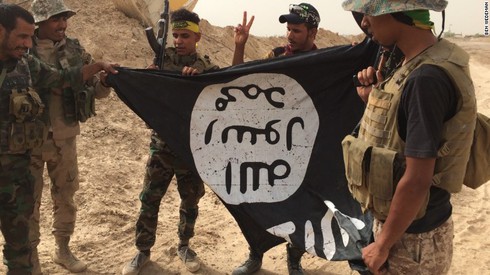 Mỹ tiêu diệt nhà máy vũ khí hóa học, IS mất chỗ đứng ở Iraq - ảnh 1