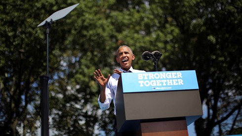 Obama chỉ trích Trump, so sánh Putin với Saddam Hussein - ảnh 1