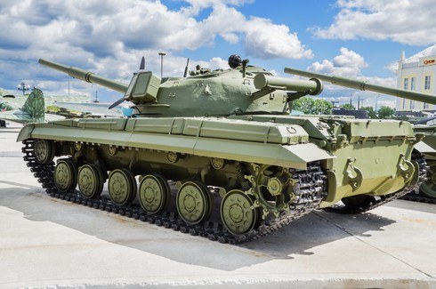 Cận cảnh dàn xe tăng “khủng” của Quân đội Nga - ảnh 4