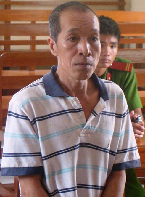 Chiến hữu đấu “túy quyền” suýt mất mạng - ảnh 1