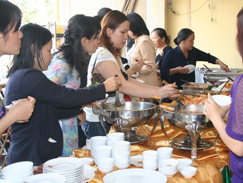 Ăn chay tháng 7: bụng dẫu nhẹ tâm vẫn nặng lo - ảnh 1